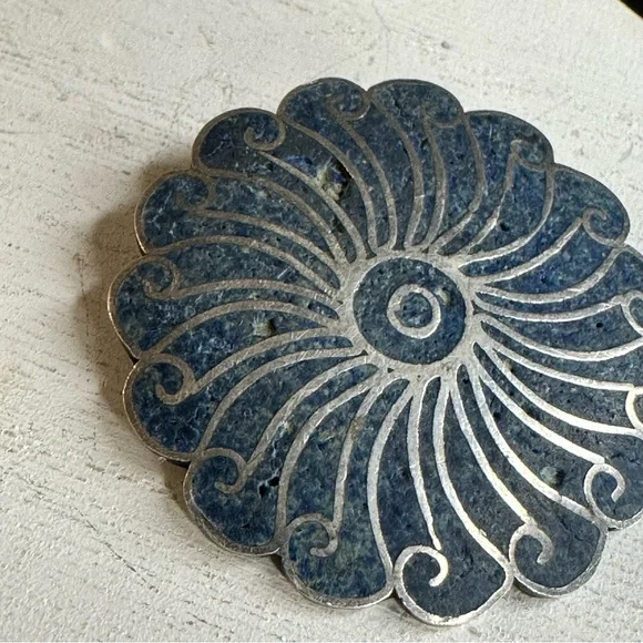 Vintage Mexico Sterling Silver Turquoise Inlay Sun Brooch - Picture 5 of 7